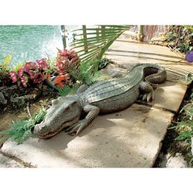 SWAMP BEAST CROCODILE STATUE                    NR